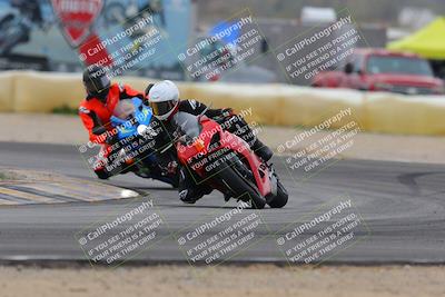 media/Jan-15-2023-SoCal Trackdays (Sun) [[c1237a034a]]/Turn 2 Set 1 (1145am)/